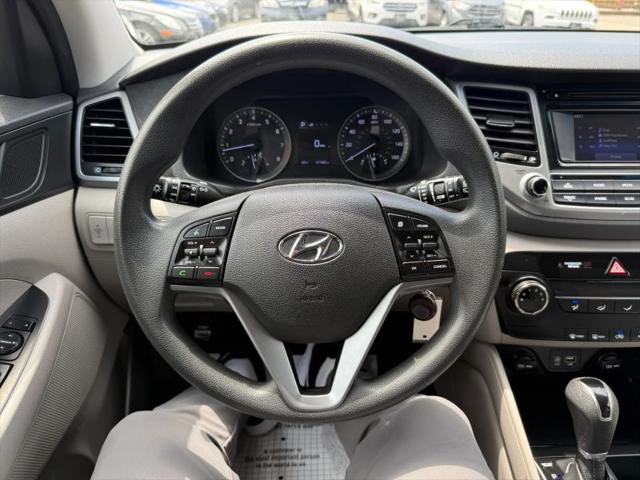 2016 Hyundai Tucson SE