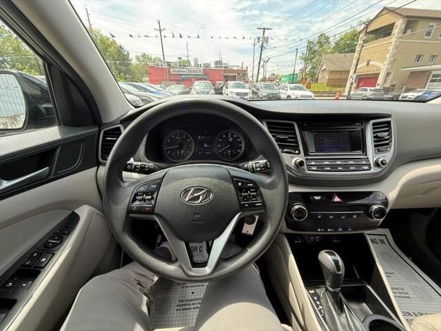 2016 Hyundai Tucson SE