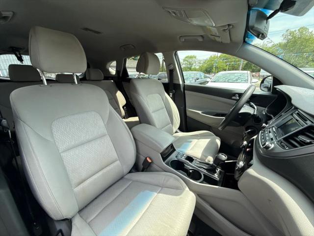 2016 Hyundai Tucson SE