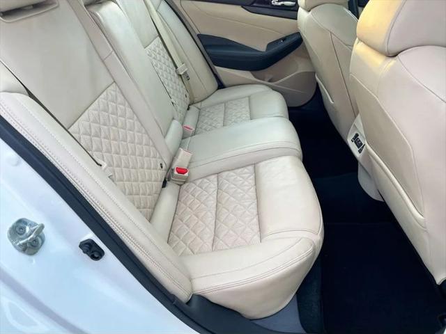 2022 Nissan Maxima Platinum Xtronic CVT