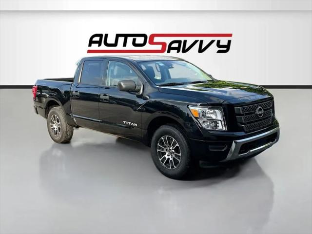2024 Nissan Titan Crew Cab SV 4x4 for sale in Houston, TX