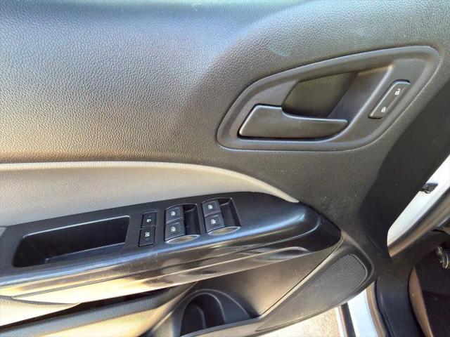 2022 Chevrolet Colorado 2WD Crew Cab Short Box WT