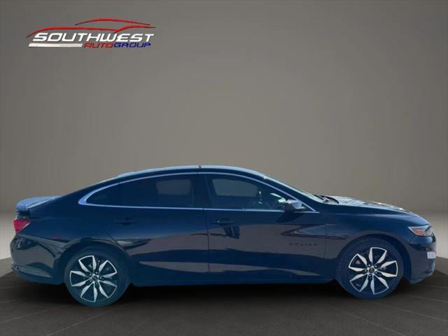 2022 Chevrolet Malibu FWD RS