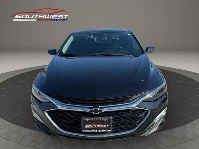 2022 Chevrolet Malibu FWD RS