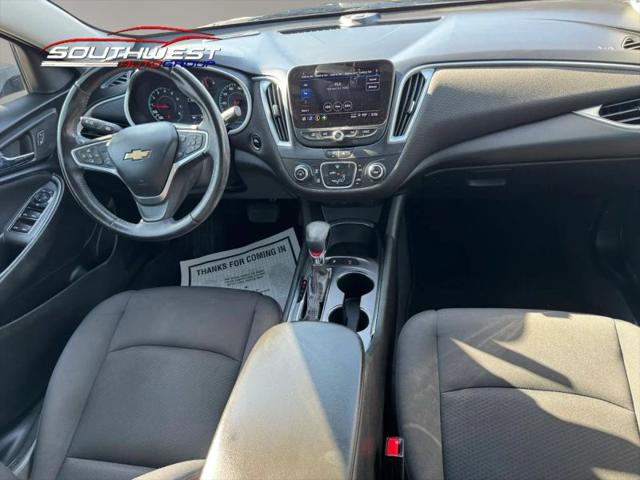 2022 Chevrolet Malibu FWD RS