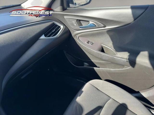 2022 Chevrolet Malibu FWD RS