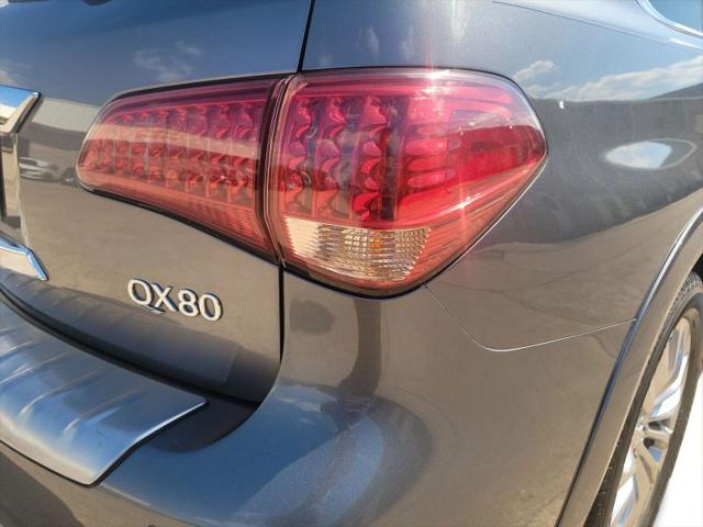 2017 INFINITI QX80 Base