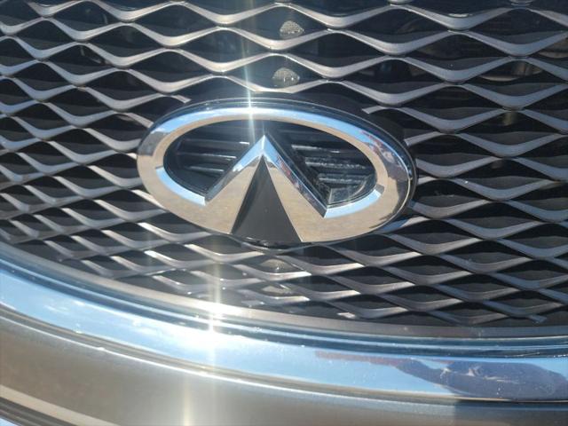 2017 INFINITI QX80 Base