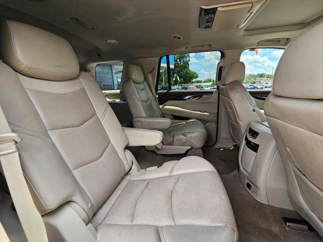 2015 Cadillac Escalade Luxury