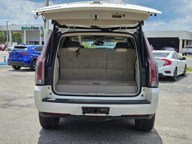 2015 Cadillac Escalade Luxury