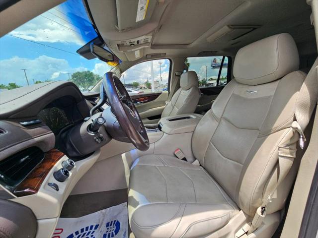 2015 Cadillac Escalade Luxury