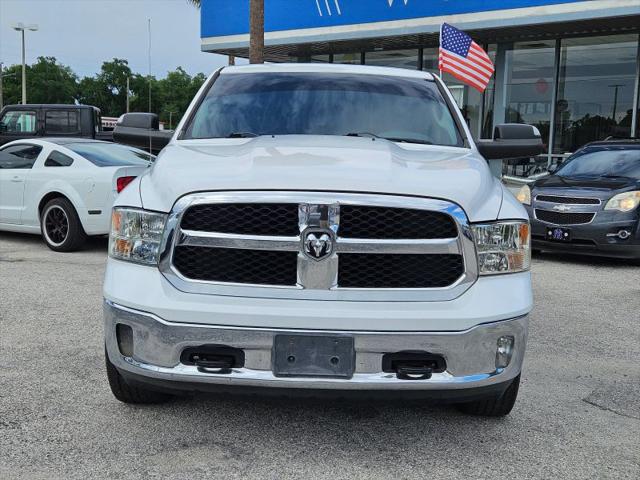 2018 Ram 1500 SLT Crew Cab 4x4 5'7" Box