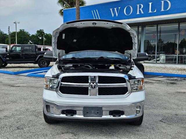 2018 Ram 1500 SLT Crew Cab 4x4 5'7" Box