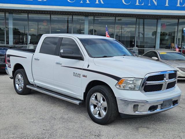 2018 Ram 1500 SLT Crew Cab 4x4 5'7" Box