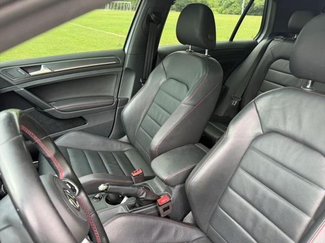 2018 Volkswagen Golf GTI 2.0T SE