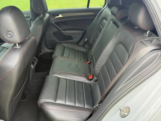 2018 Volkswagen Golf GTI 2.0T SE