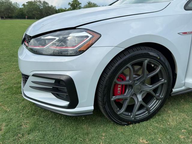 2018 Volkswagen Golf GTI 2.0T SE