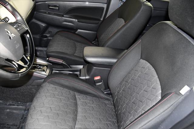 2024 Mitsubishi Outlander Sport 2.0 LE AWC