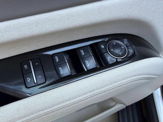 2024 Cadillac Escalade 4WD Sport Platinum