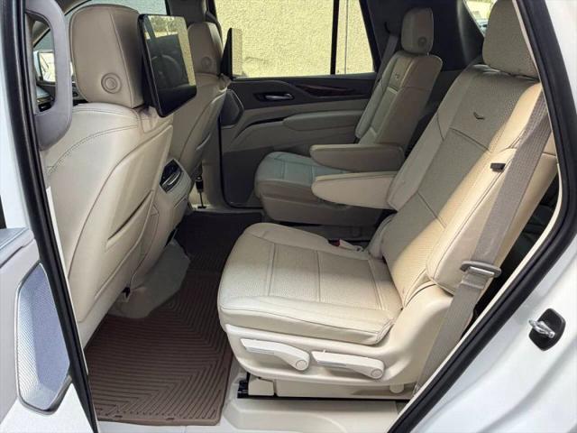 2024 Cadillac Escalade 4WD Sport Platinum