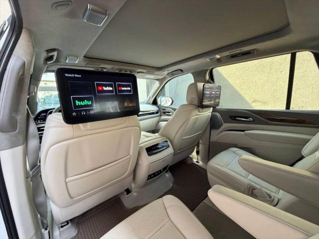2024 Cadillac Escalade 4WD Sport Platinum
