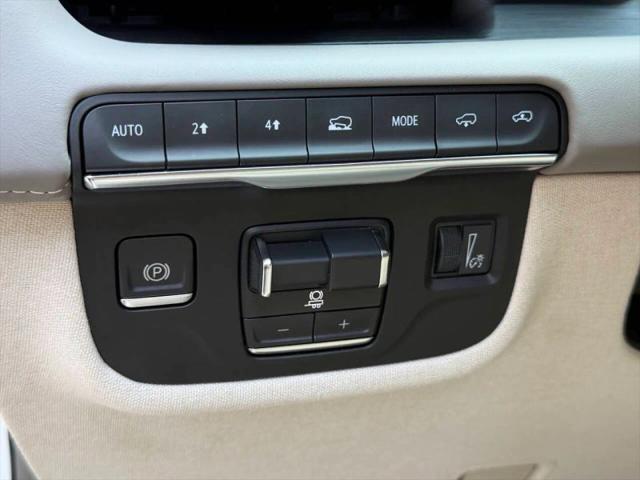 2024 Cadillac Escalade 4WD Sport Platinum