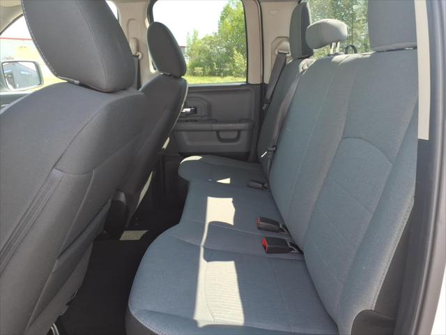 2024 Ram 1500 Classic SLT Quad Cab 4x4 6'4" Box