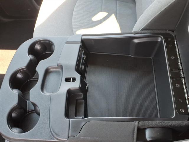 2024 Ram 1500 Classic SLT Quad Cab 4x4 6'4" Box