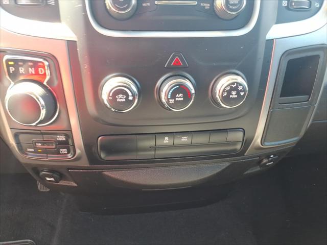 2024 Ram 1500 Classic SLT Quad Cab 4x4 6'4" Box