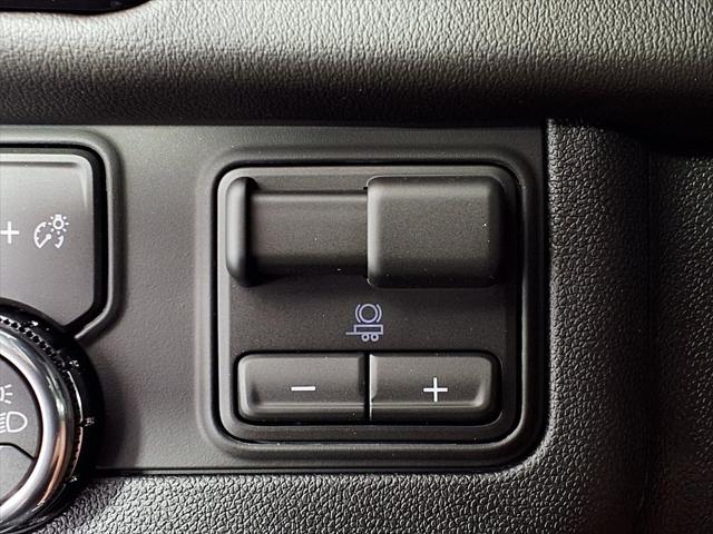 2026 GMC Yukon XL 4WD AT4