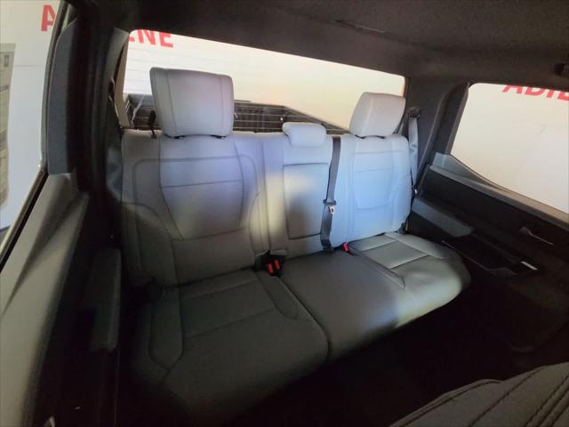 2026 Toyota Tundra Limited CrewMax 5.5' Bed