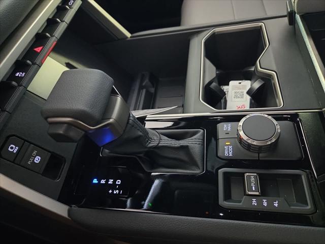 2026 Toyota Tundra Limited CrewMax 5.5' Bed
