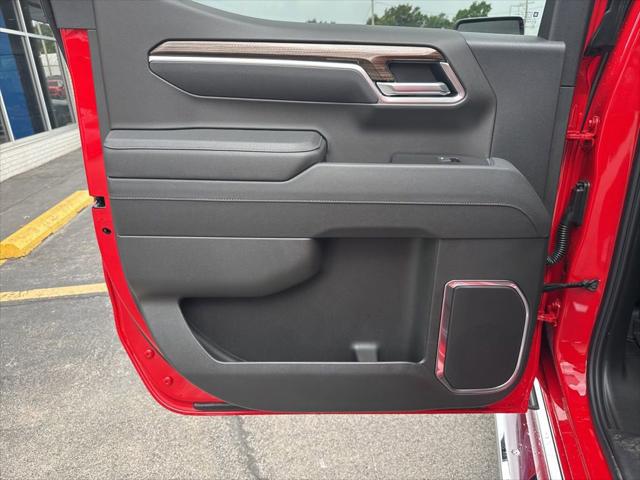 2026 Chevrolet Silverado 1500 4WD Crew Cab Standard Bed LT