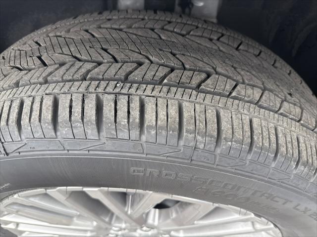 2026 GMC Acadia Denali AWD