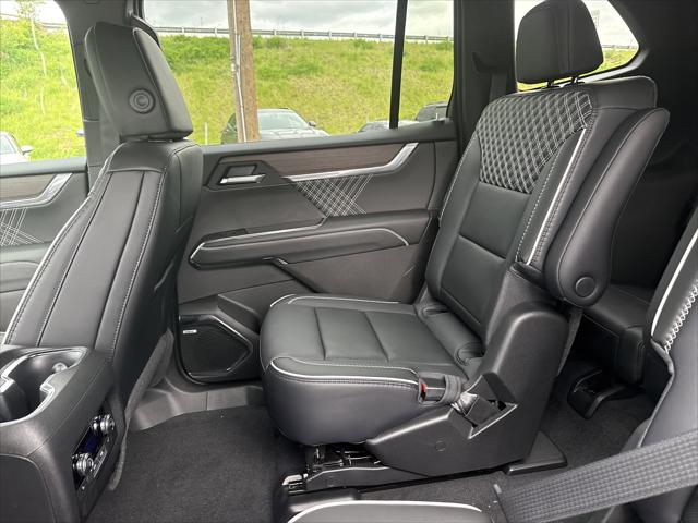 2026 GMC Acadia Denali AWD