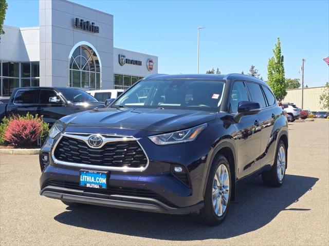 2020 Toyota Highlander Limited for sale in Roseburg, OR