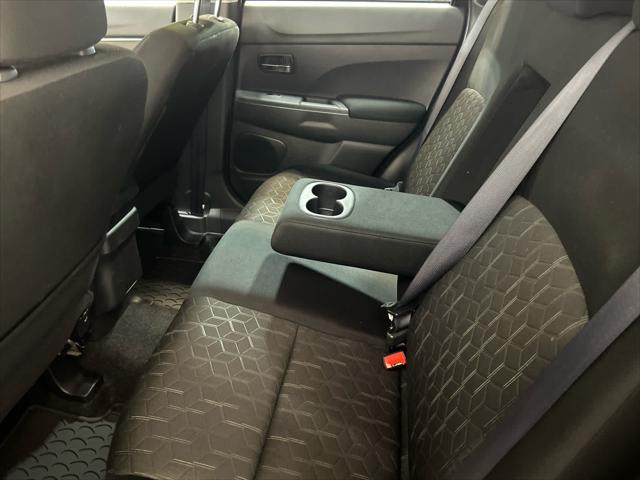 2025 Mitsubishi Outlander Sport 2.0 ES AWC