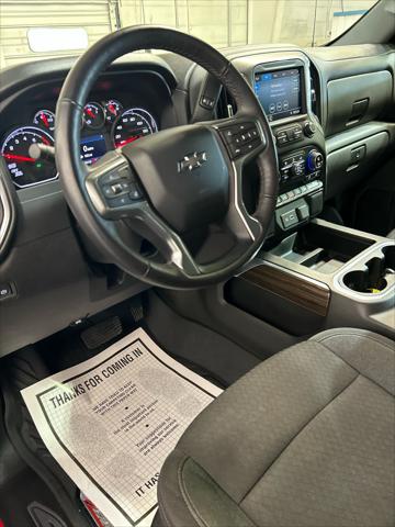 2022 Chevrolet Silverado 1500 4WD Crew Cab Short Bed RST