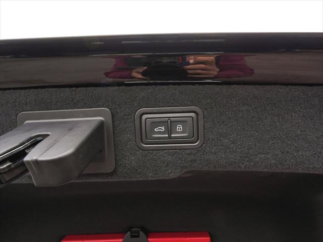 2023 Audi S8 TFSI quattro Tiptronic