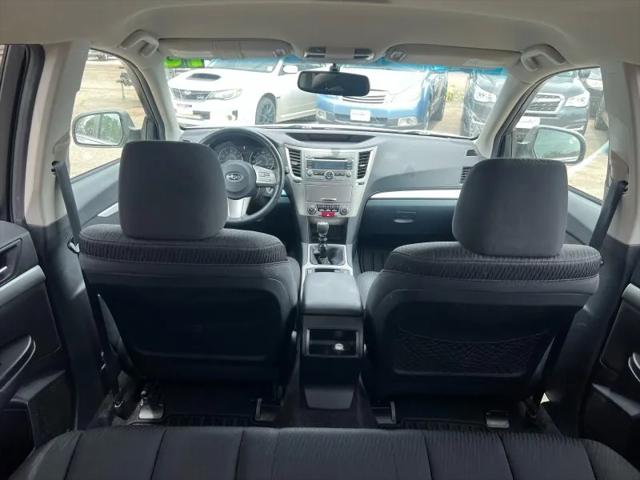 2010 Subaru Outback 2.5i Premium