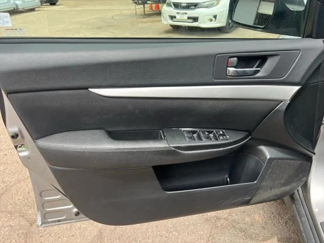 2010 Subaru Outback 2.5i Premium