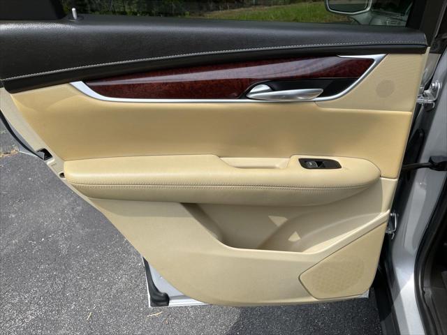 2018 Cadillac XT5 Premium Luxury