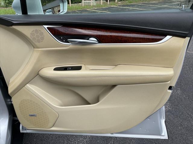 2018 Cadillac XT5 Premium Luxury