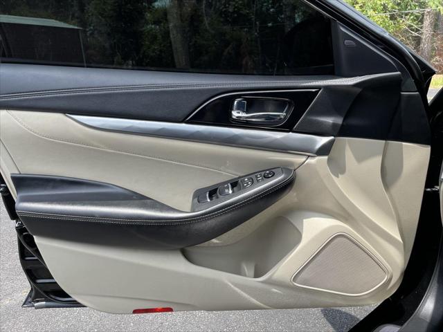 2022 Nissan Maxima SV Xtronic CVT