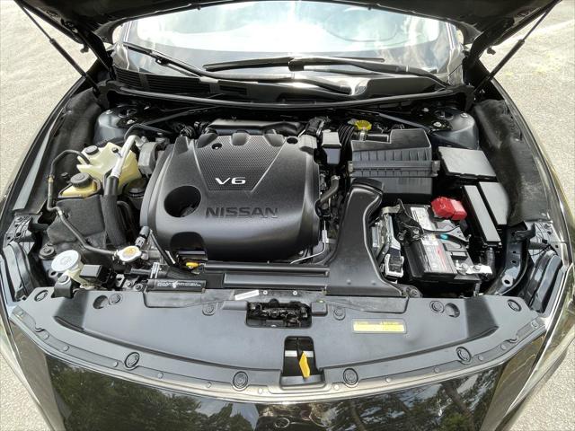 2022 Nissan Maxima SV Xtronic CVT