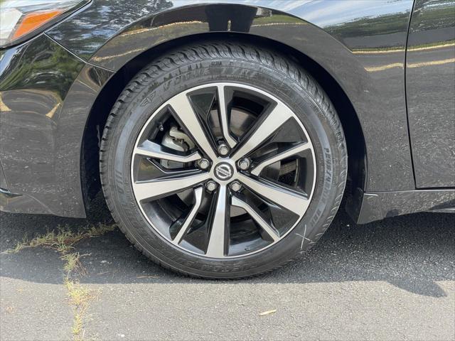 2022 Nissan Maxima SV Xtronic CVT
