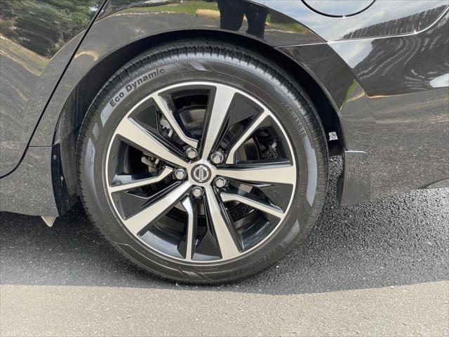 2022 Nissan Maxima SV Xtronic CVT