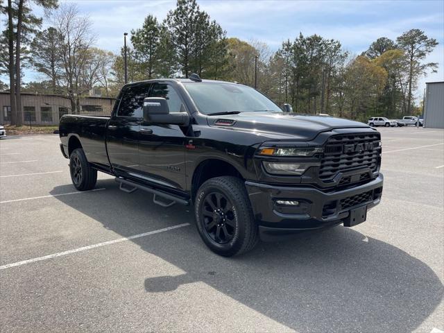 2025 Ram 3500 Big Horn Crew Cab 4x4 8' Box