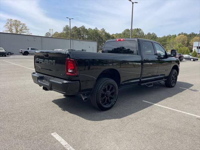 2025 Ram 3500 Big Horn Crew Cab 4x4 8' Box