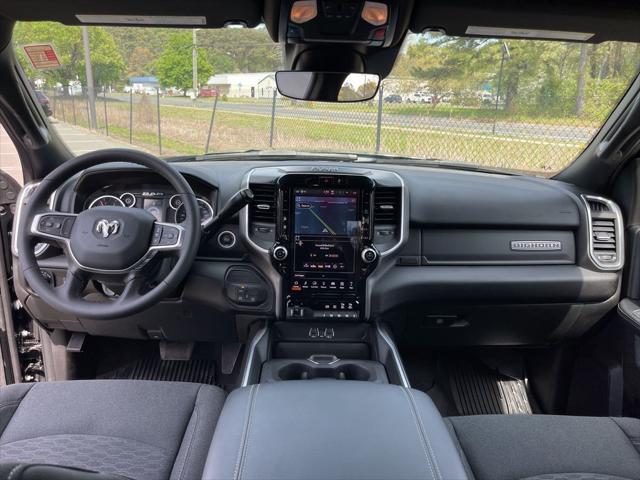 2025 Ram 3500 Big Horn Crew Cab 4x4 8' Box